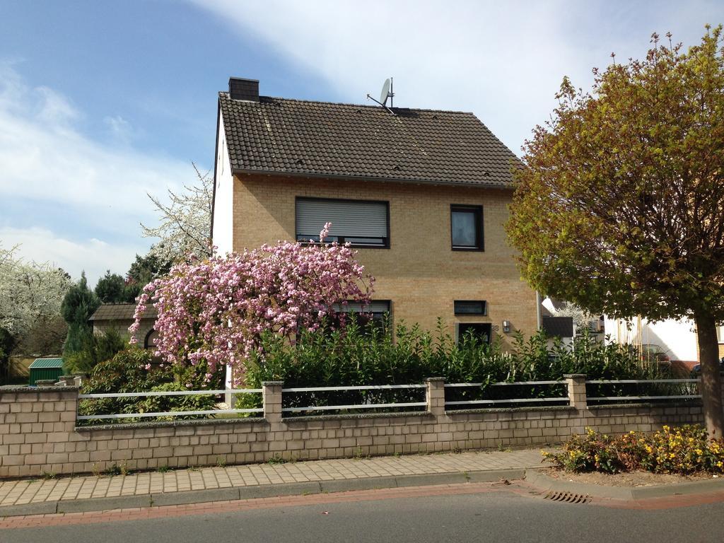 Gaestehaus Peterhoff Birresdorf Екстер'єр фото